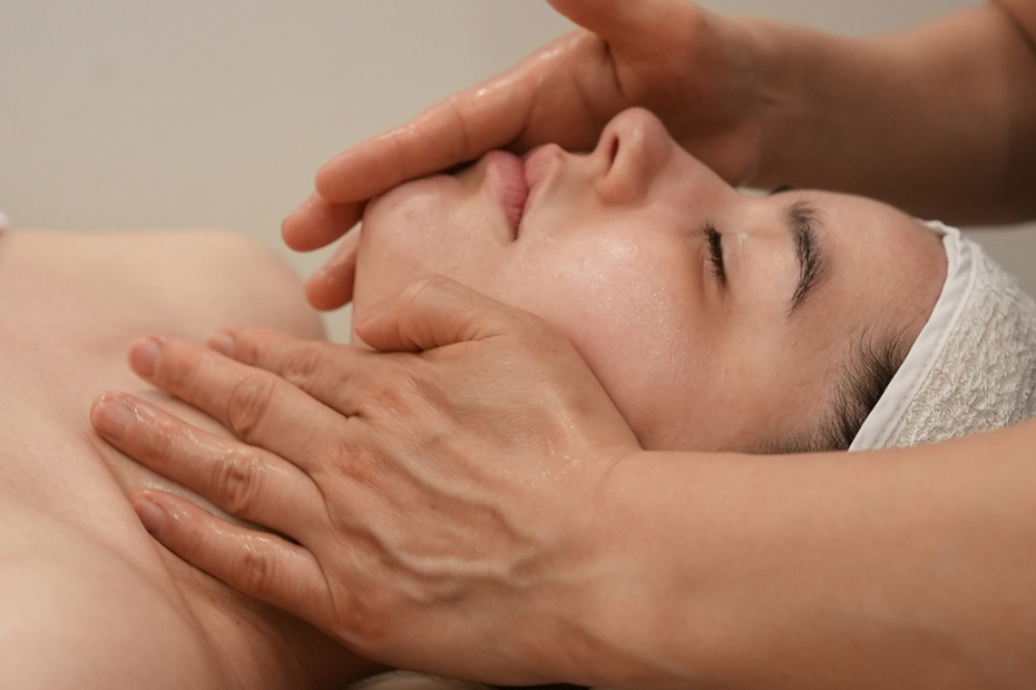 Contouring Massage Course