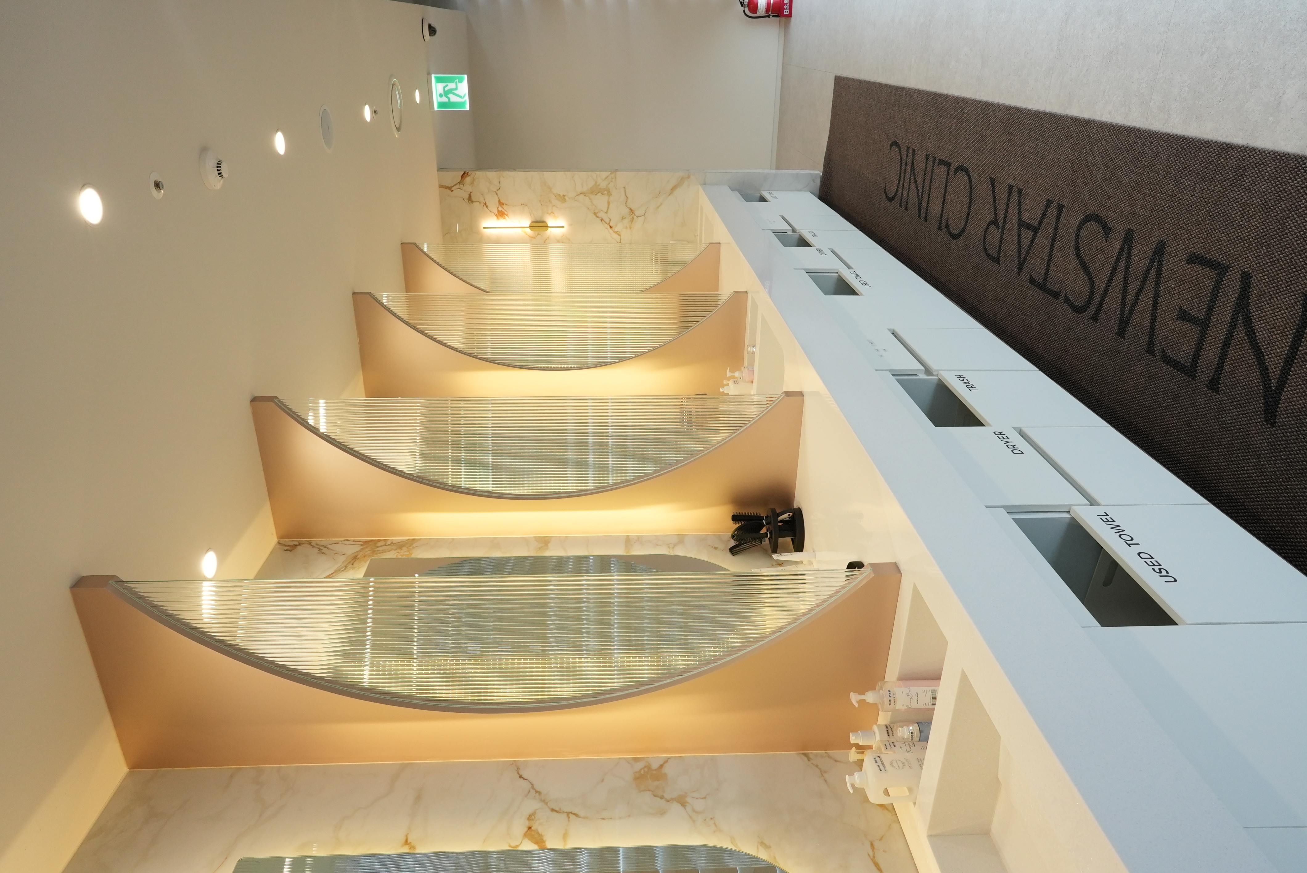 Salon image 3