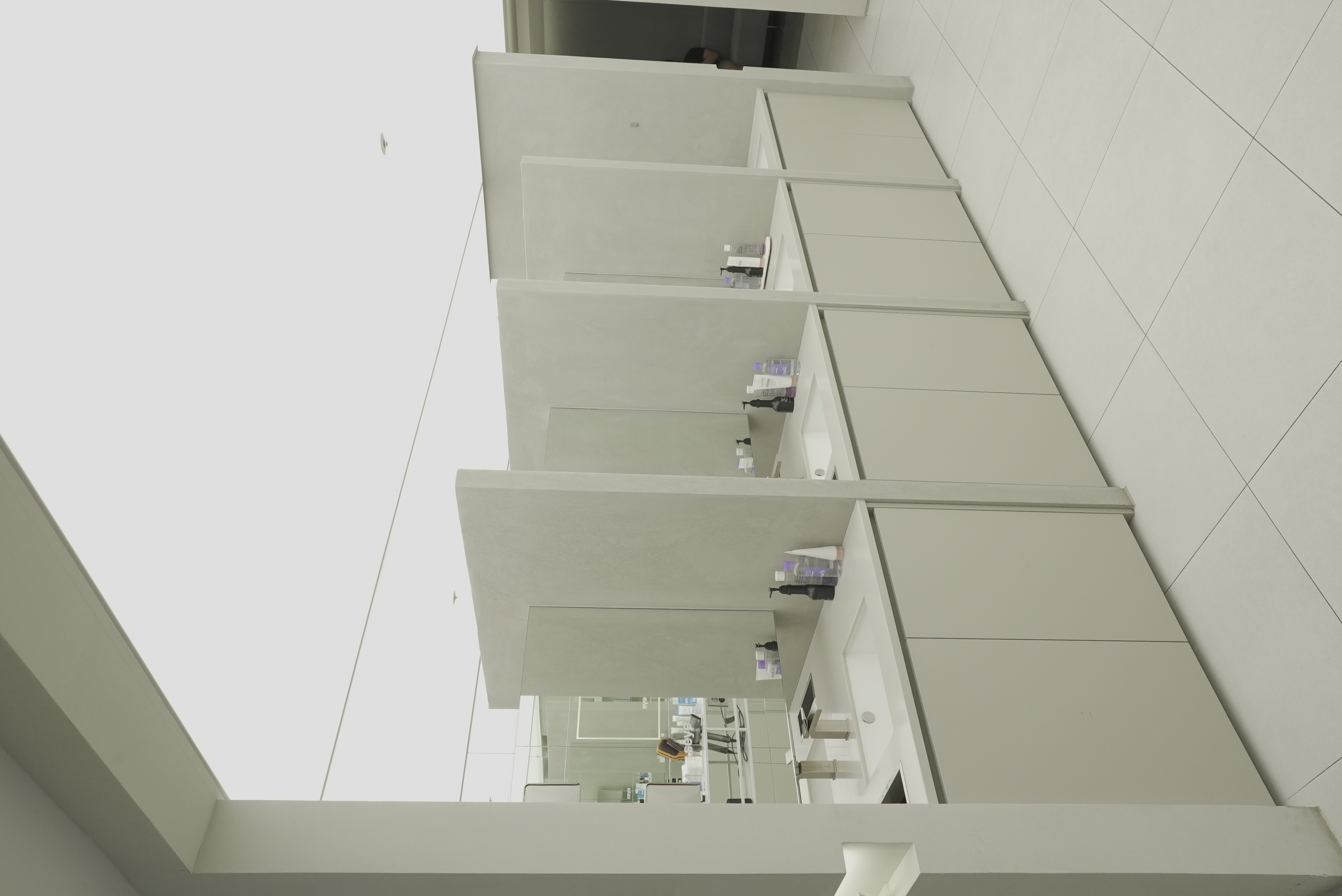 Salon image 4