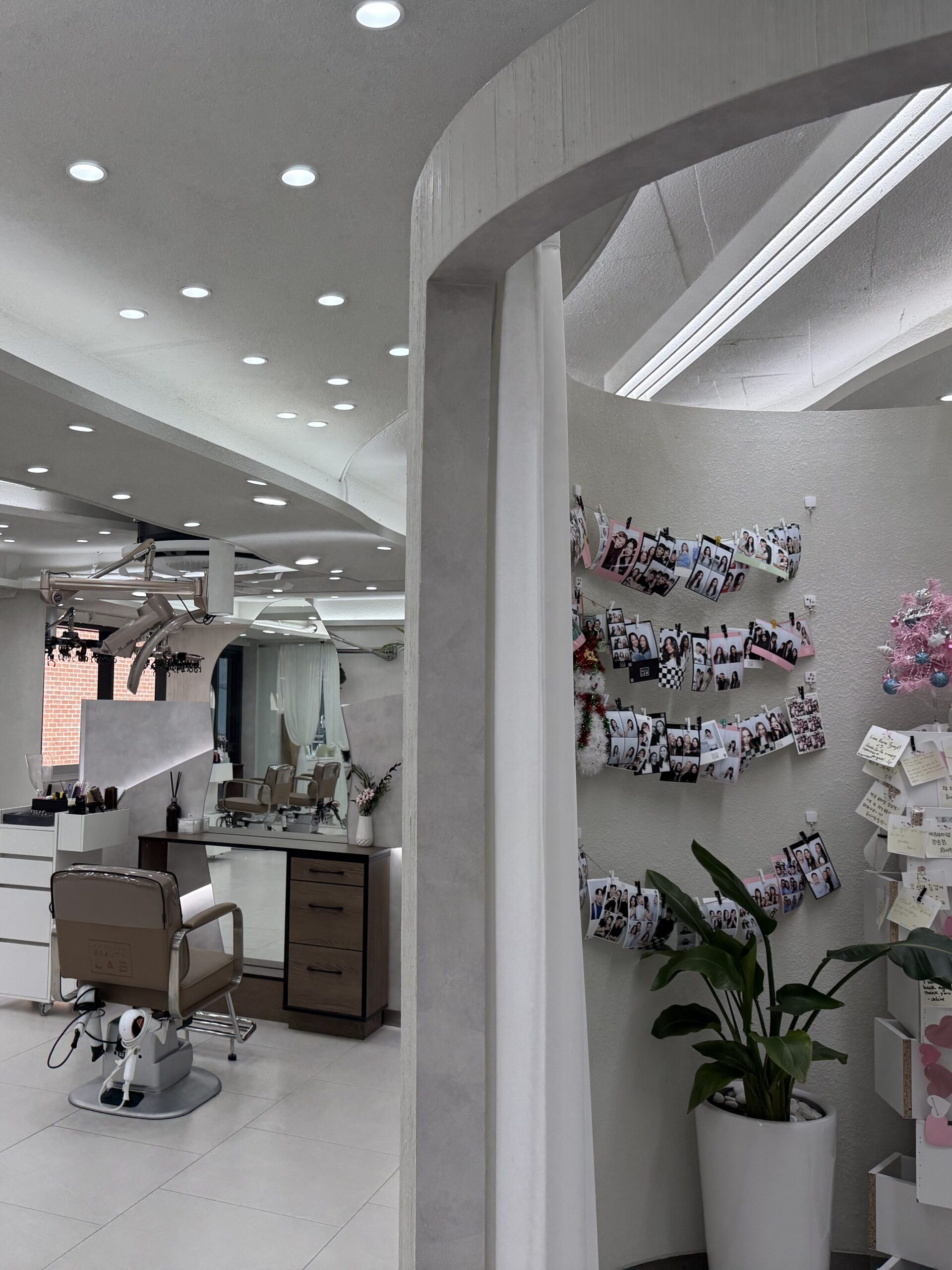 Salon image 2