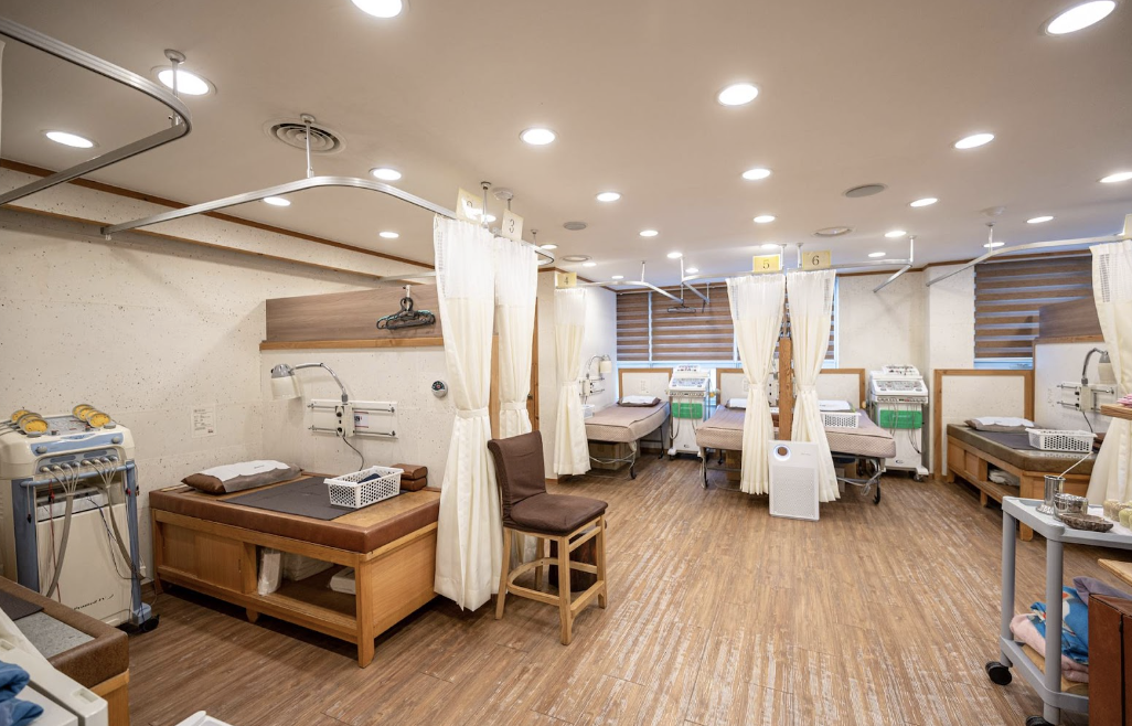 Salon image 4