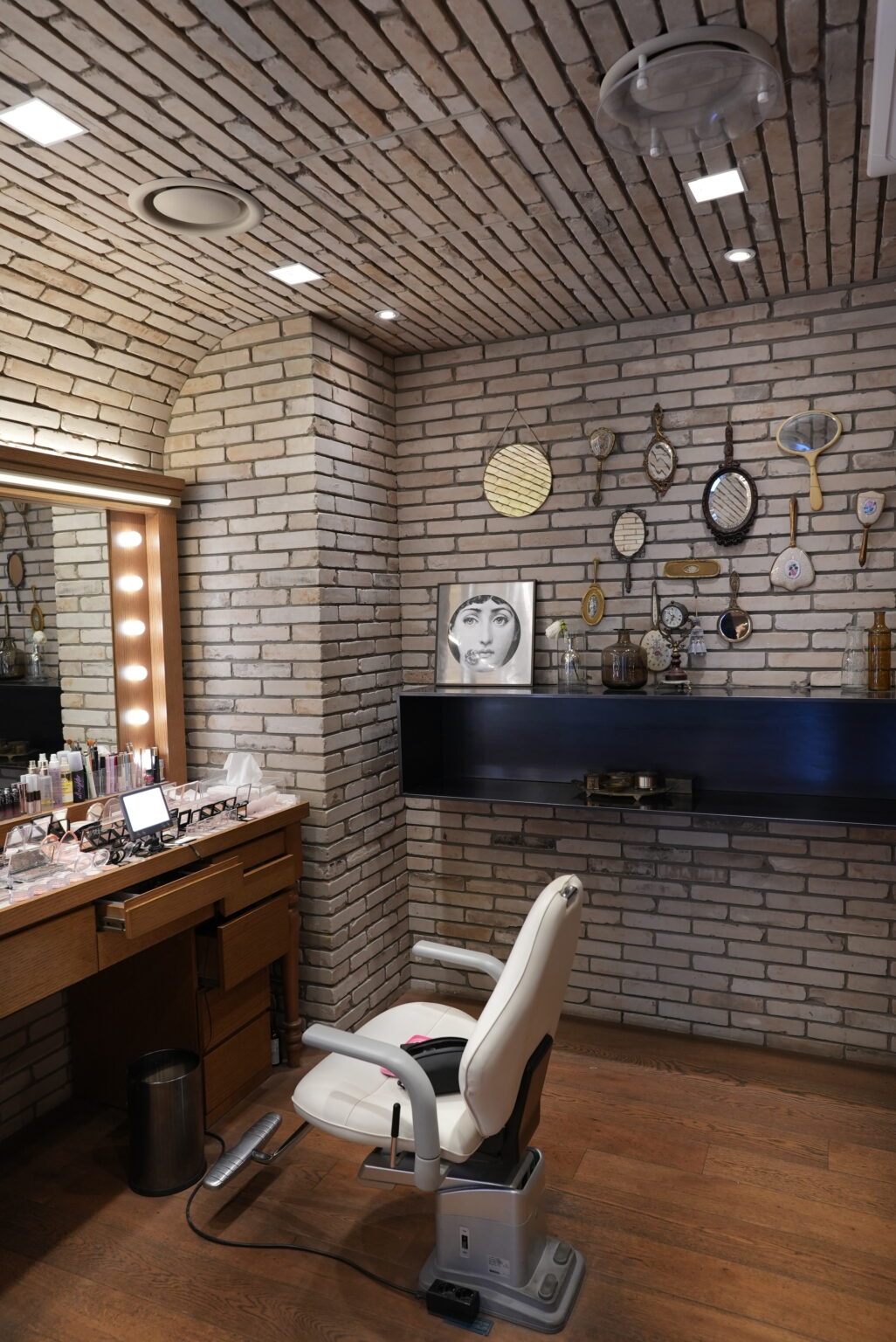 Salon image 5