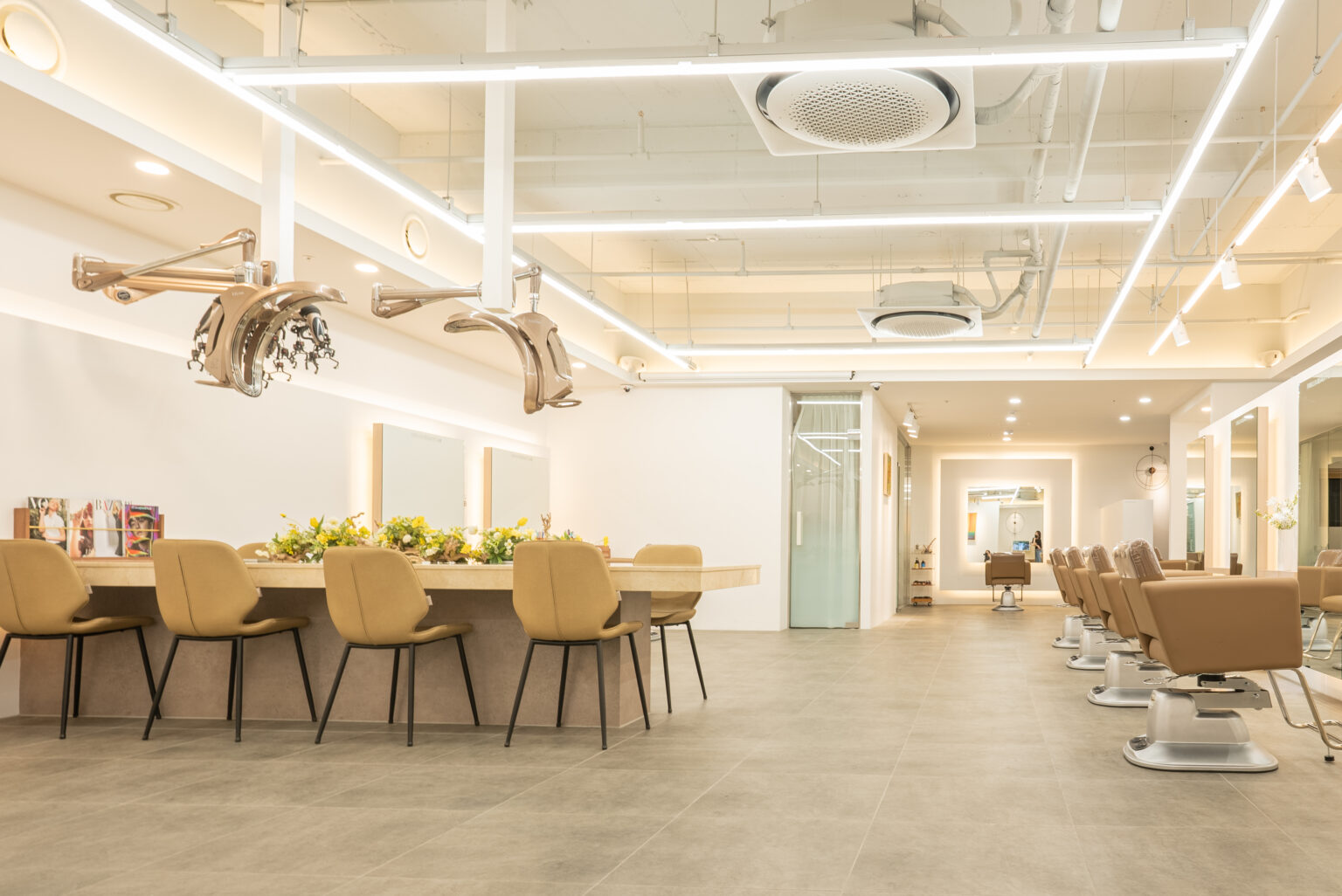 Salon image 3