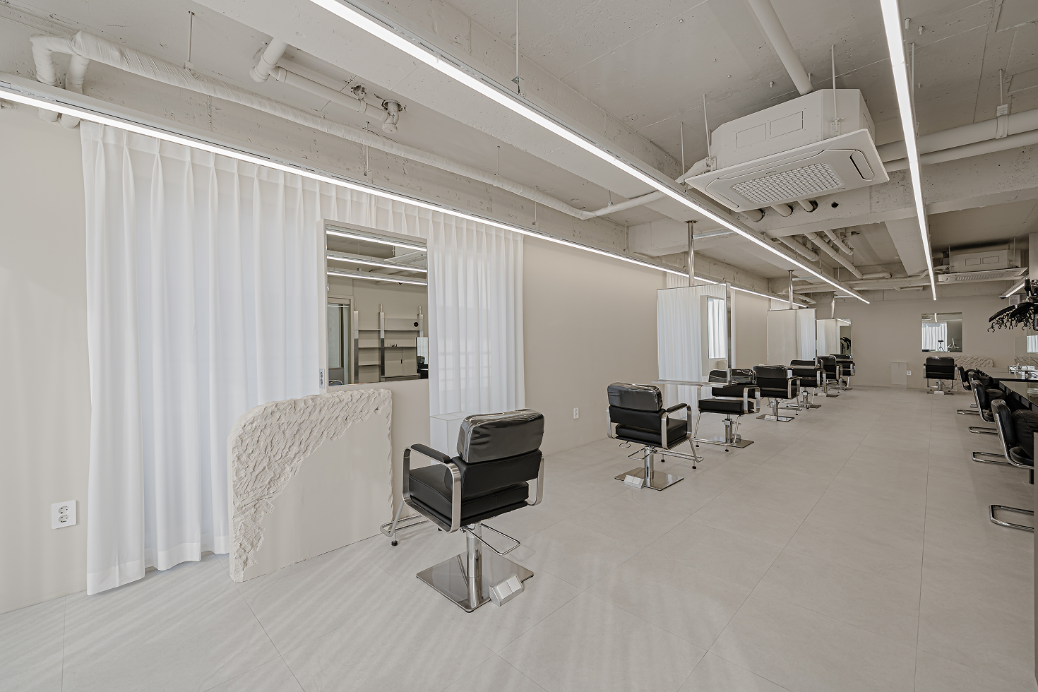 Salon image 4