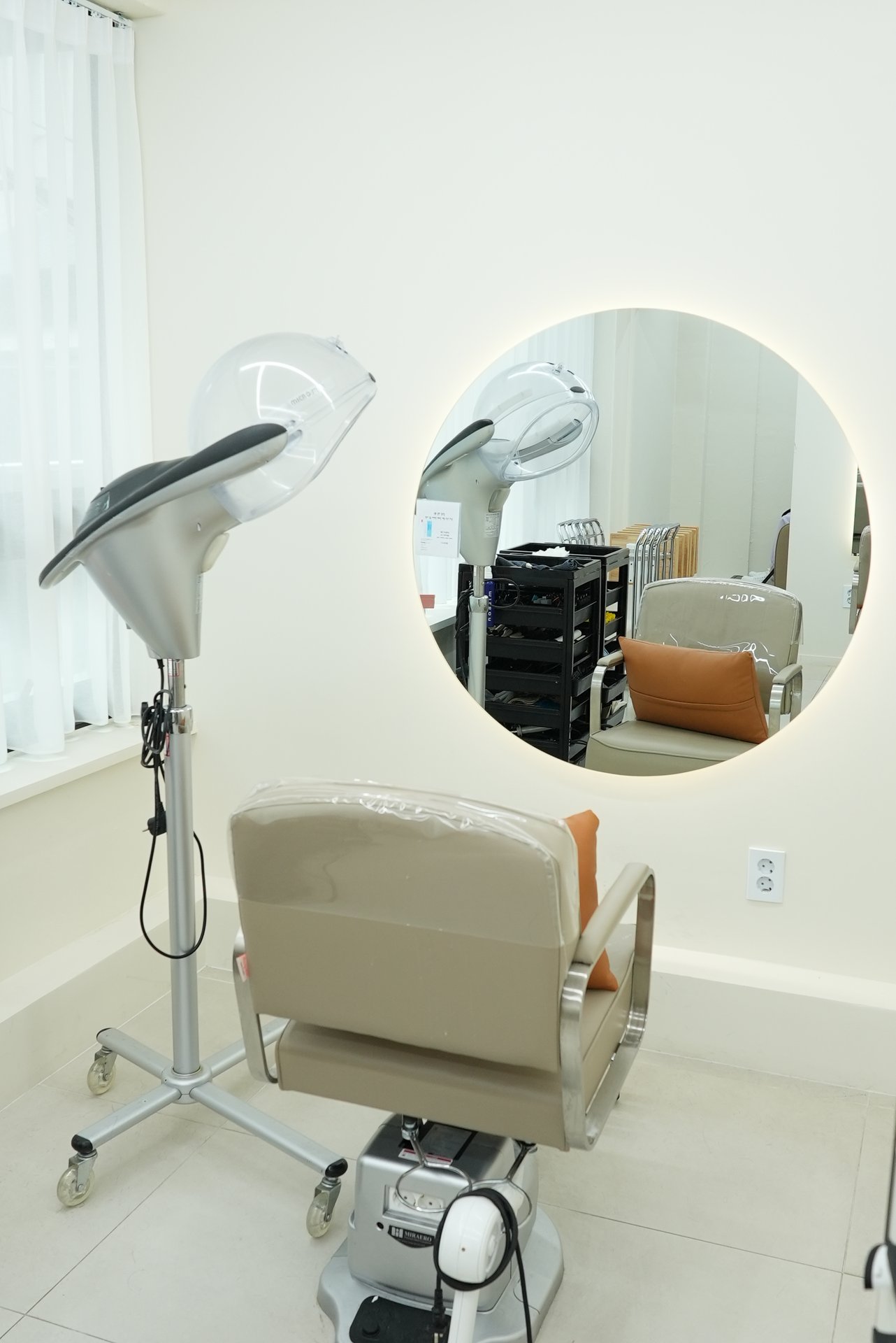 Salon image 3