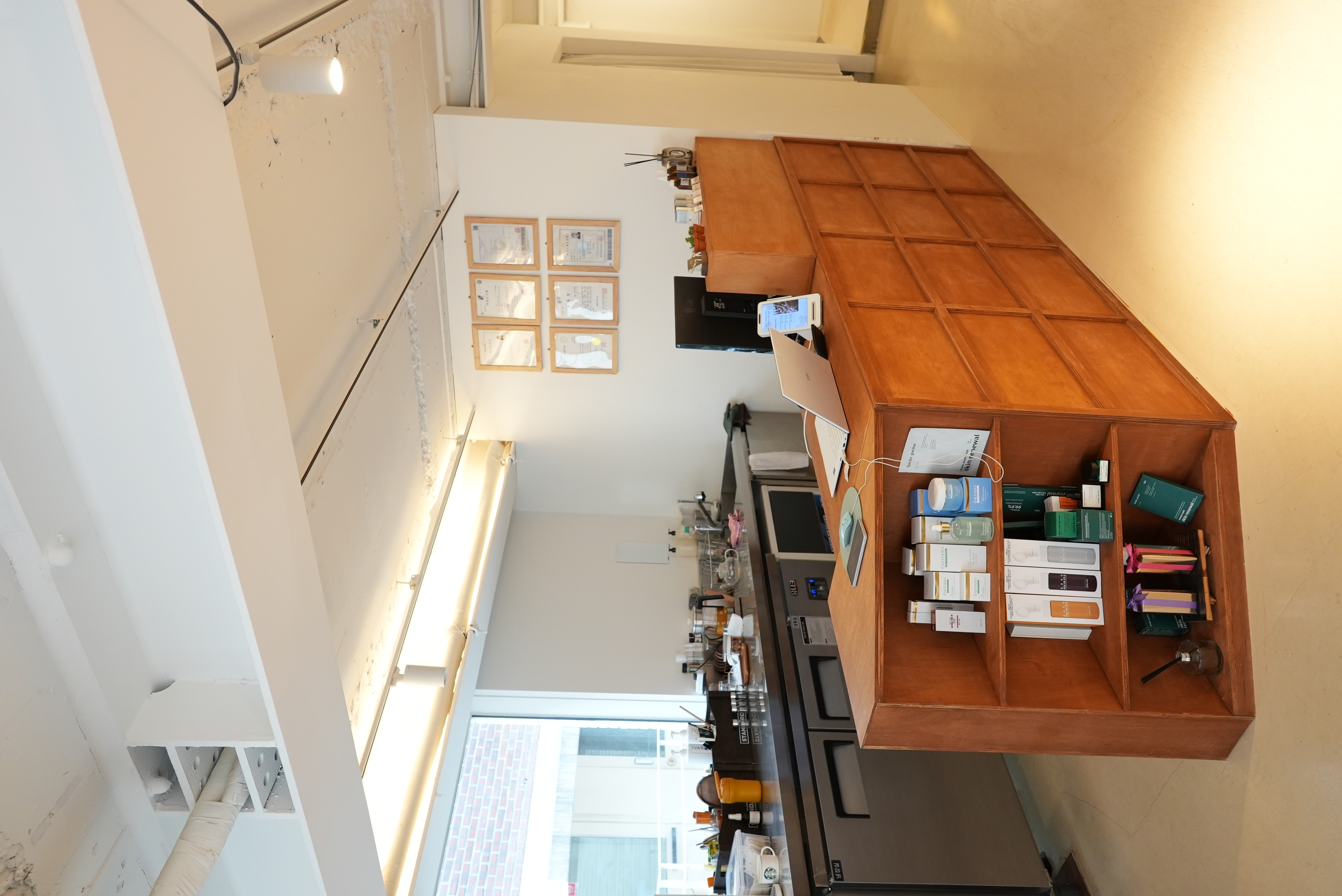 Salon image 4