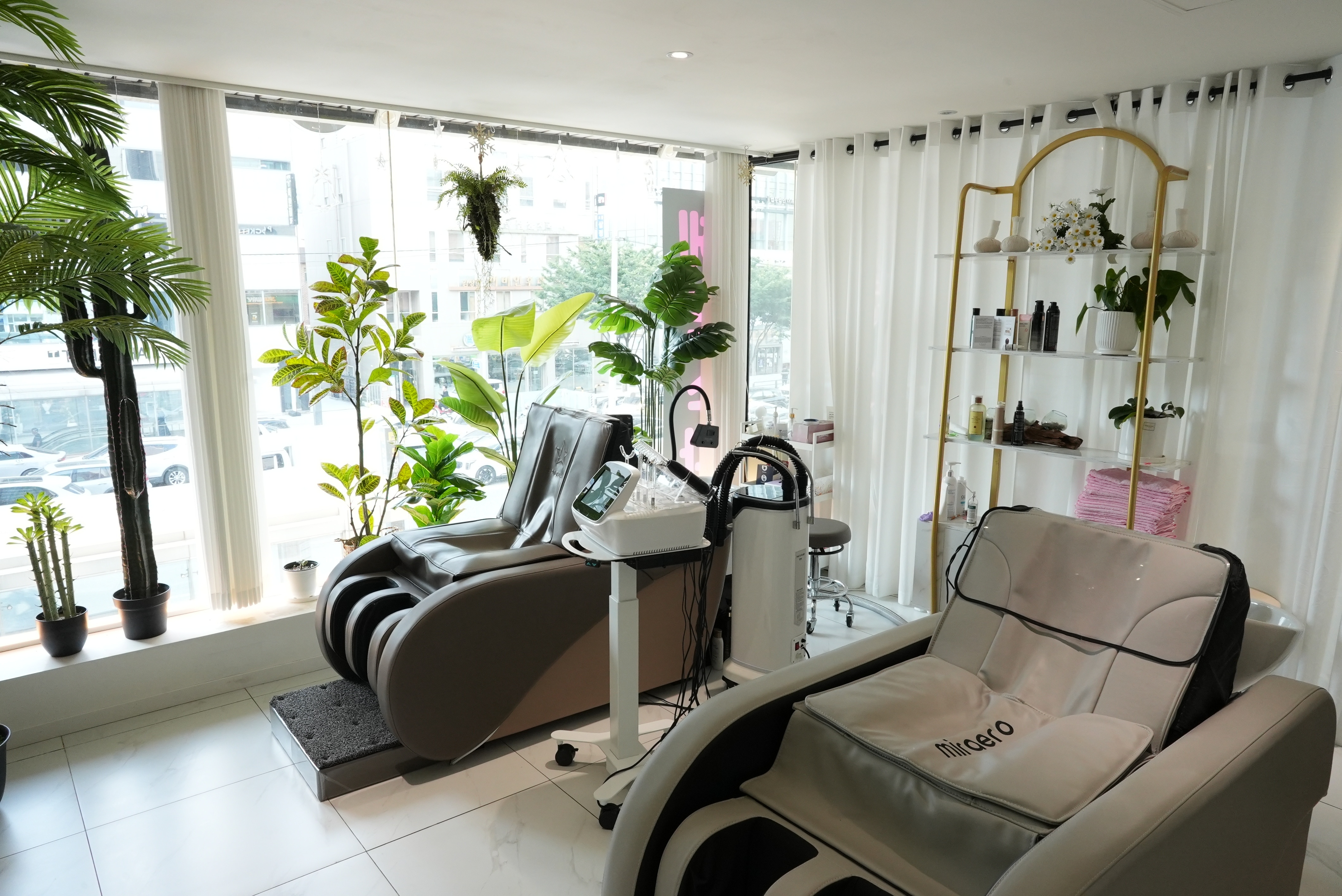Salon image 5