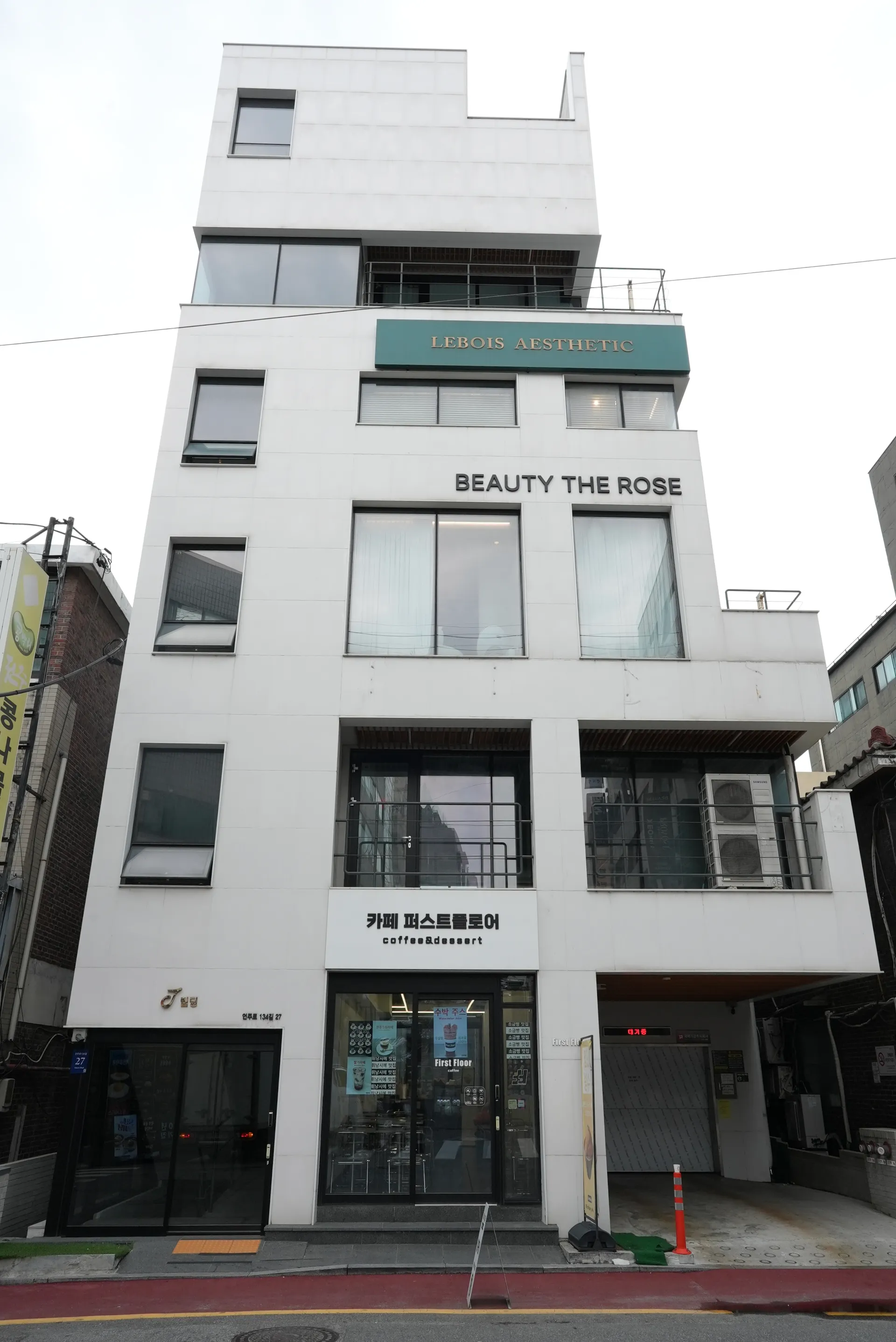 Location image 1 of 2