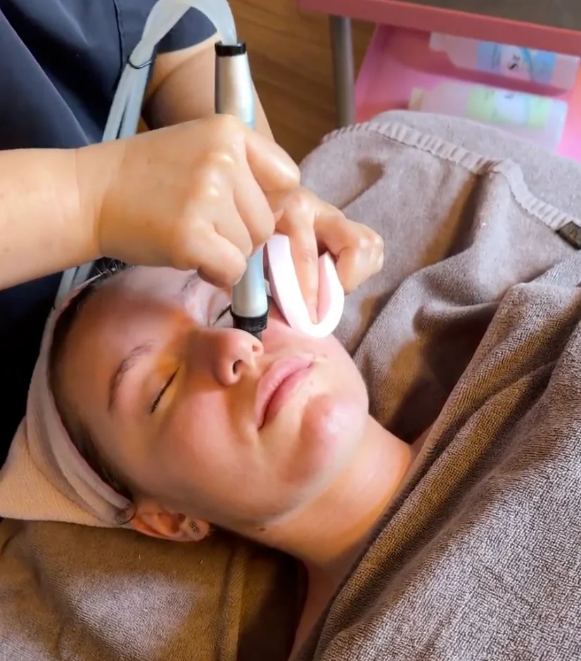 Face + Foot Course 2