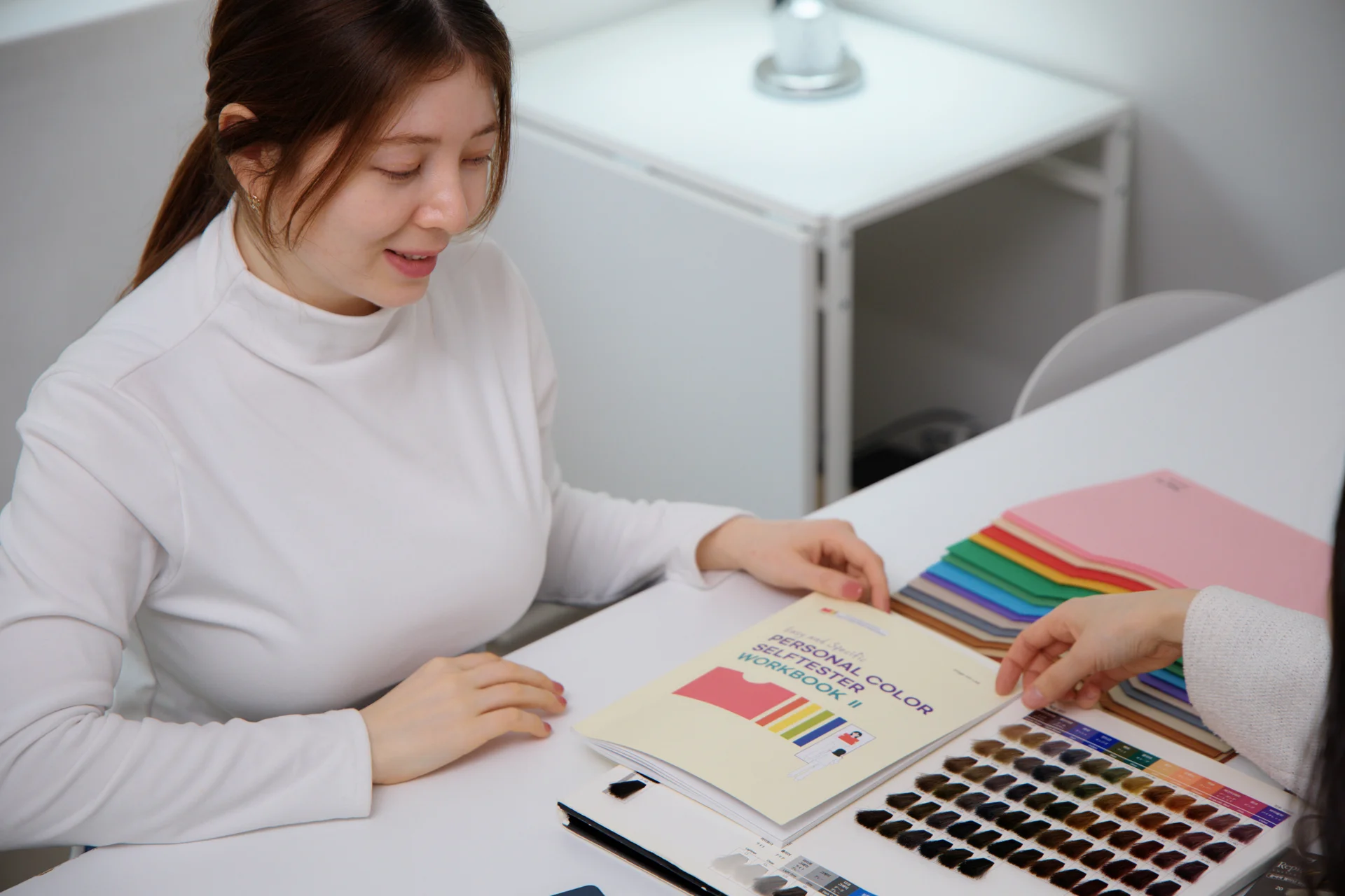 [Premium] Personal Color & Body Analysis & Makeup 1:1 3