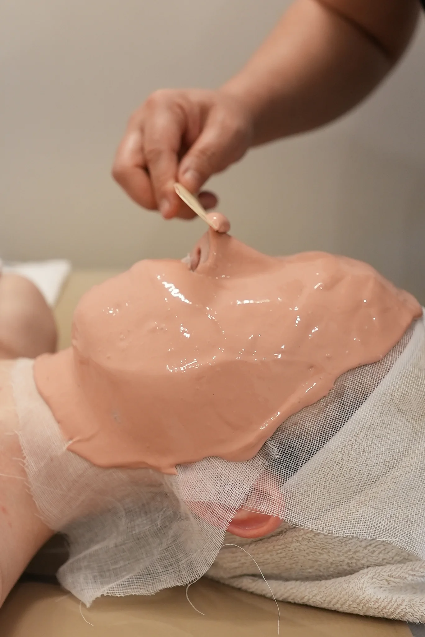 Basic Care Facial (Whitening Facial) 1