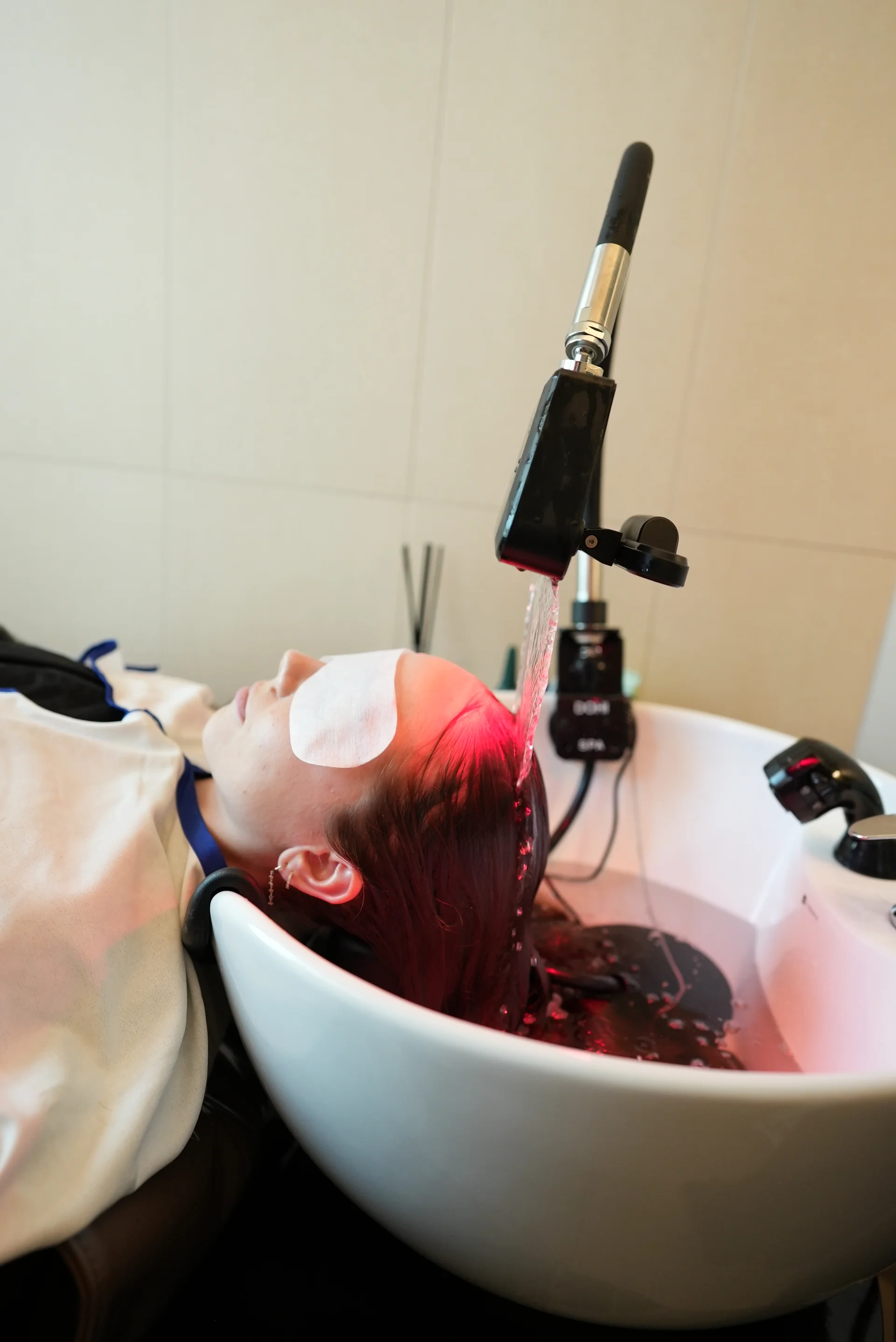 Royal Detox Head Spa + AI Personal Color & Best Hairstyle Analysis 3