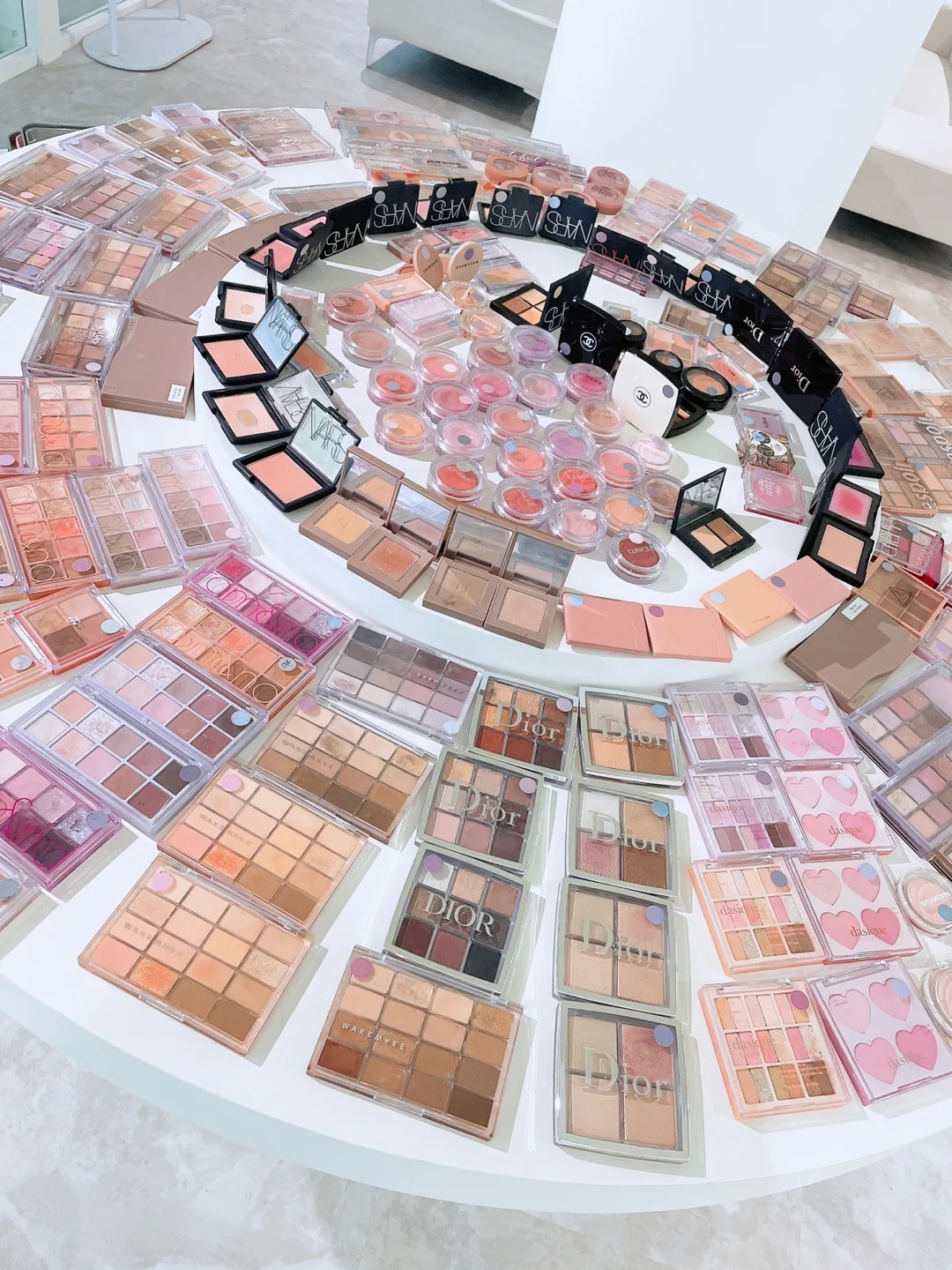 Personal Color Consulting + Makeup + Profile Photo Shoot 2
