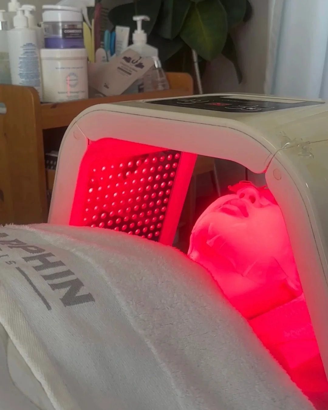 Aesthetic Face Skincare 2