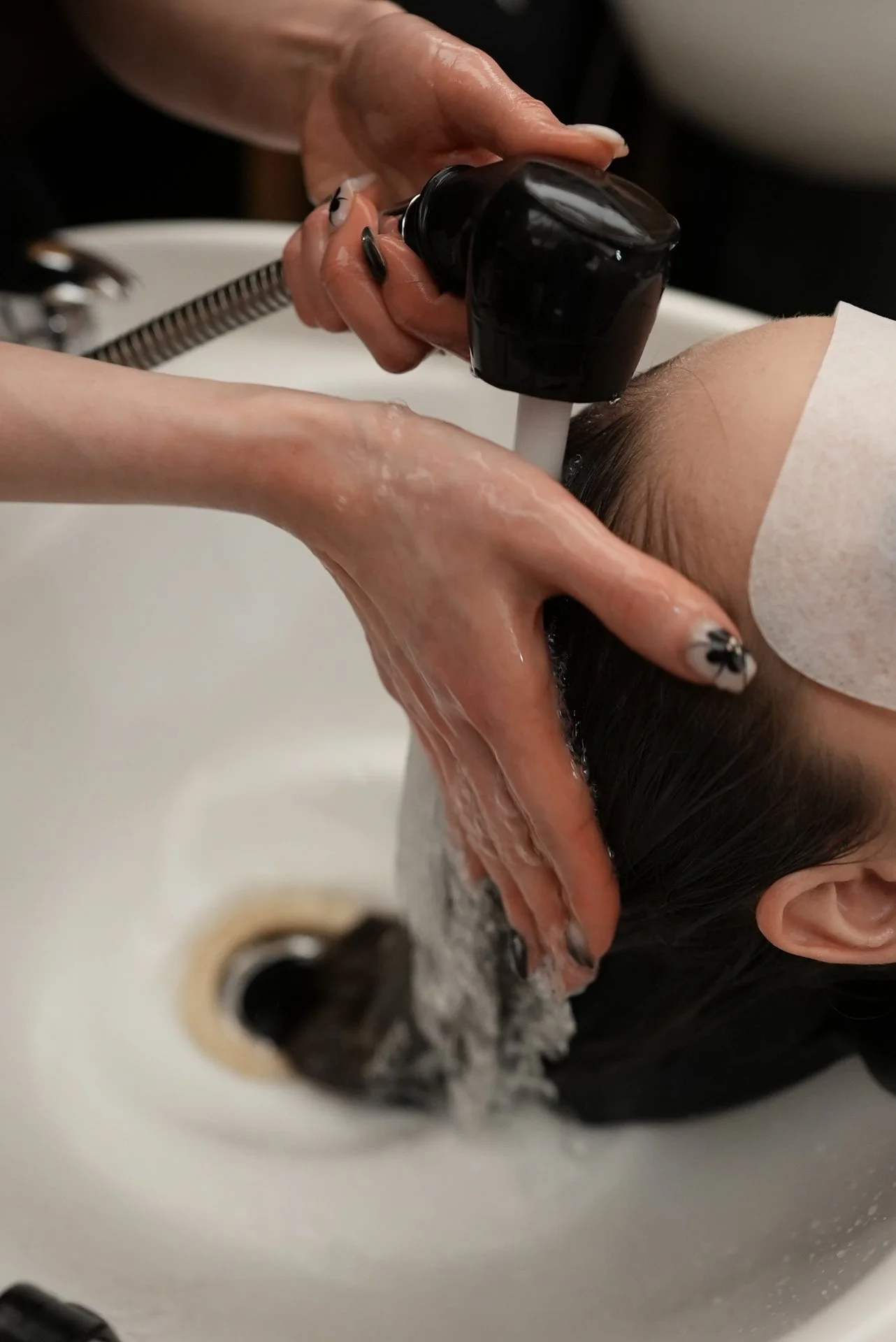 Signature 15-Step Scalp Spa 2