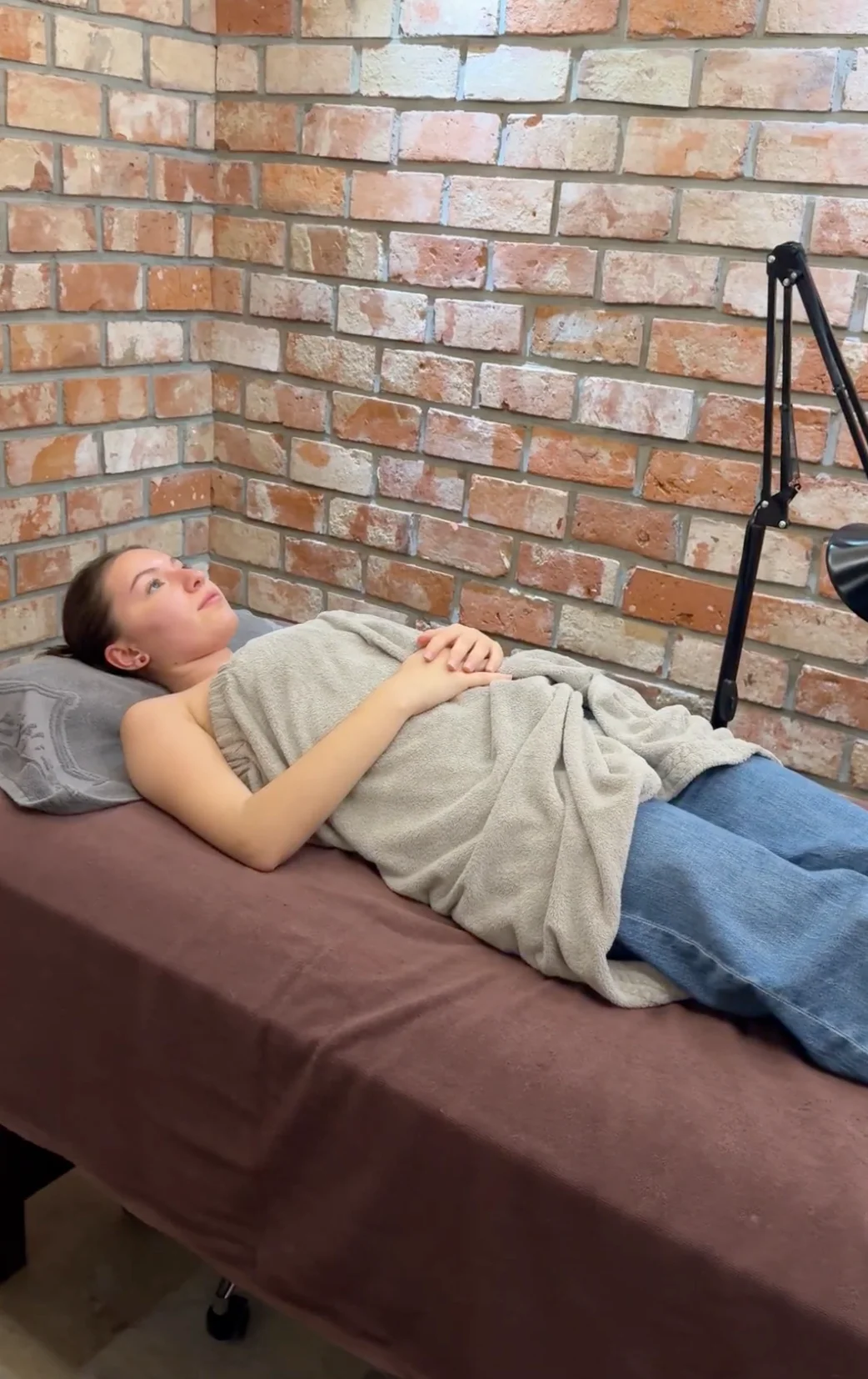 Full Arm Waxing Women 1