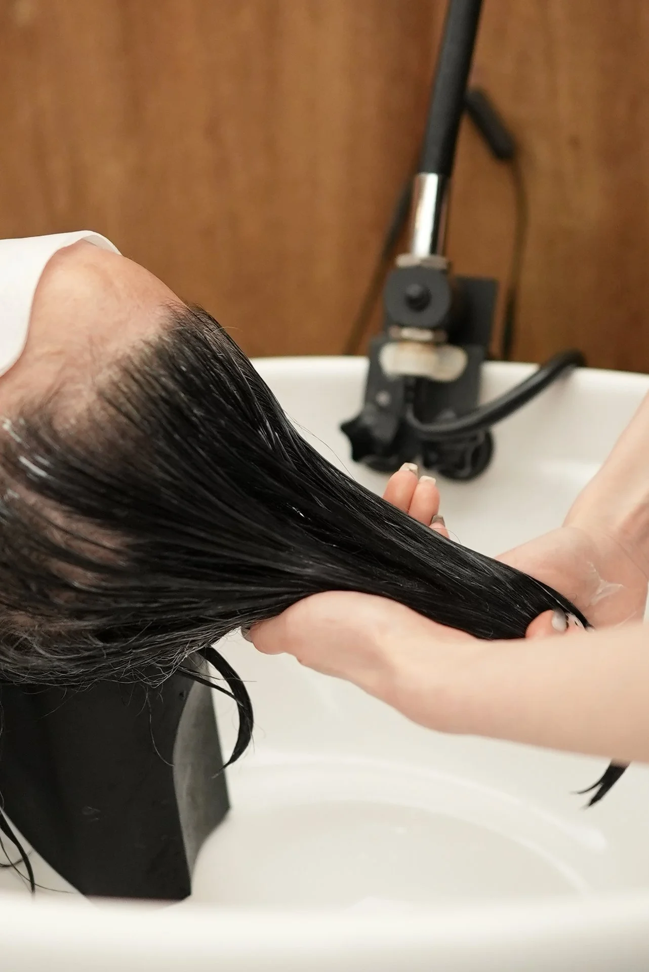 Signature 15-Step Scalp Spa 1